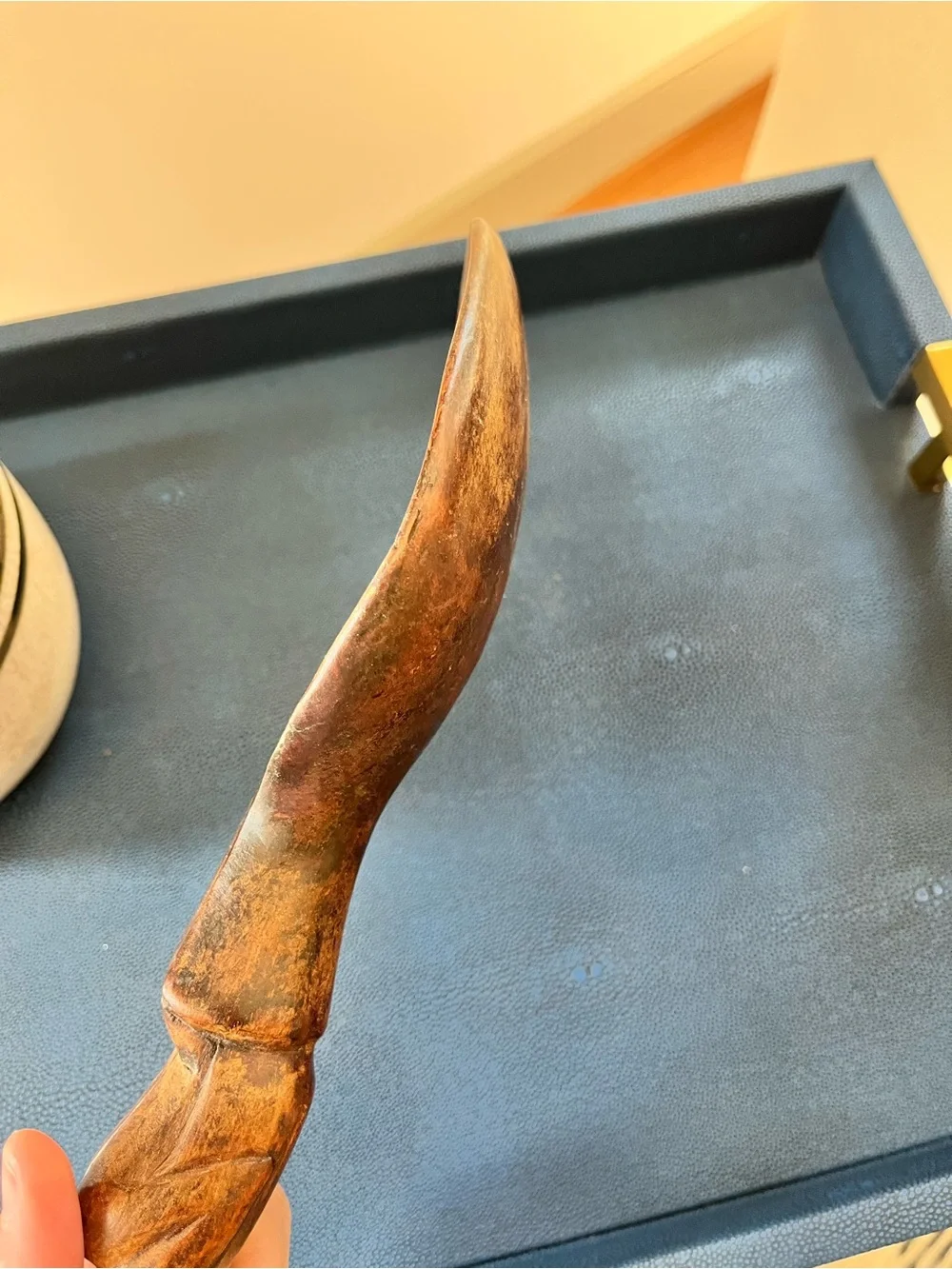 N/A vintage hand